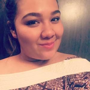 Meet your Posher, Yvette